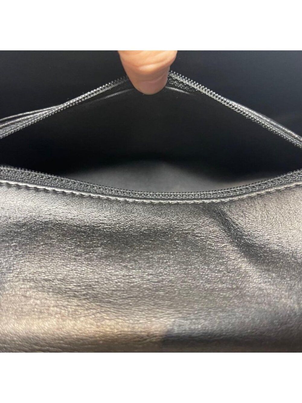 Chanel 2-Way Chevron Chain Shoulder Bag - Picture 11 of 15